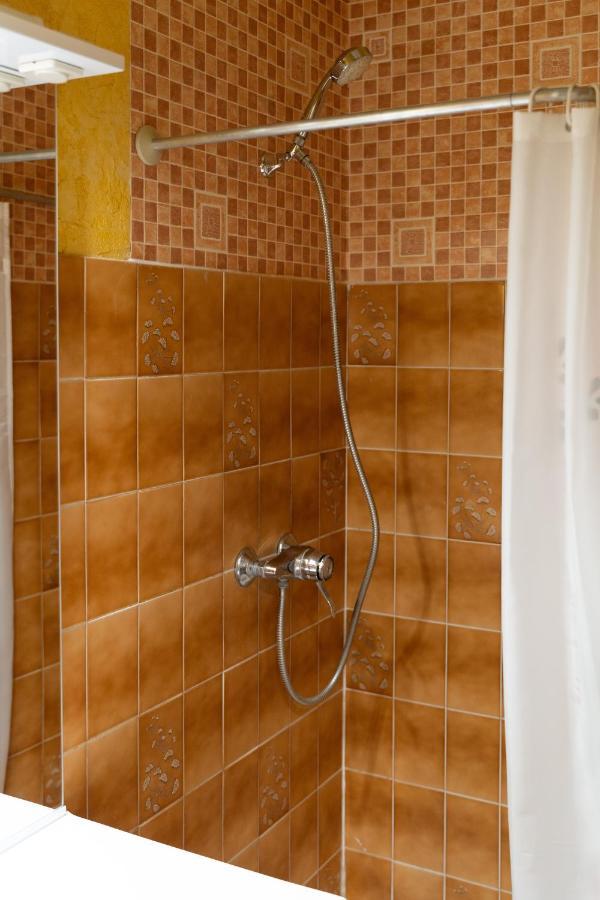 רודז Studio Place Foch מראה חיצוני תמונה